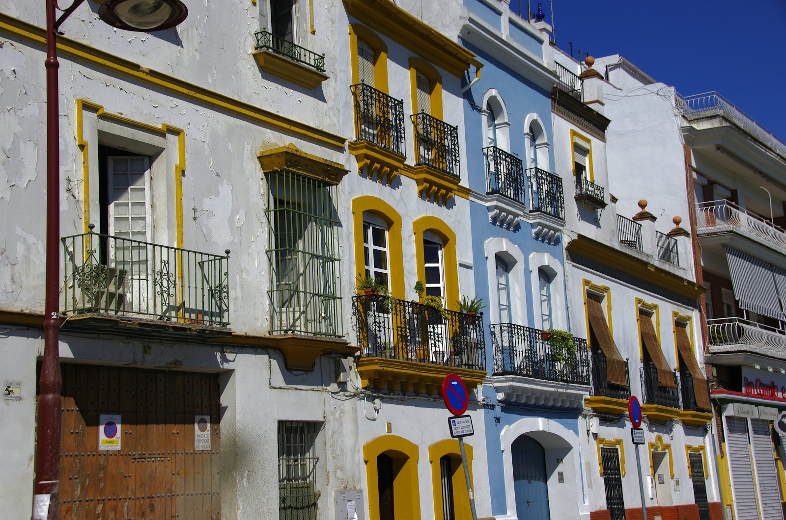 Casas de colores en el barrio de Triana