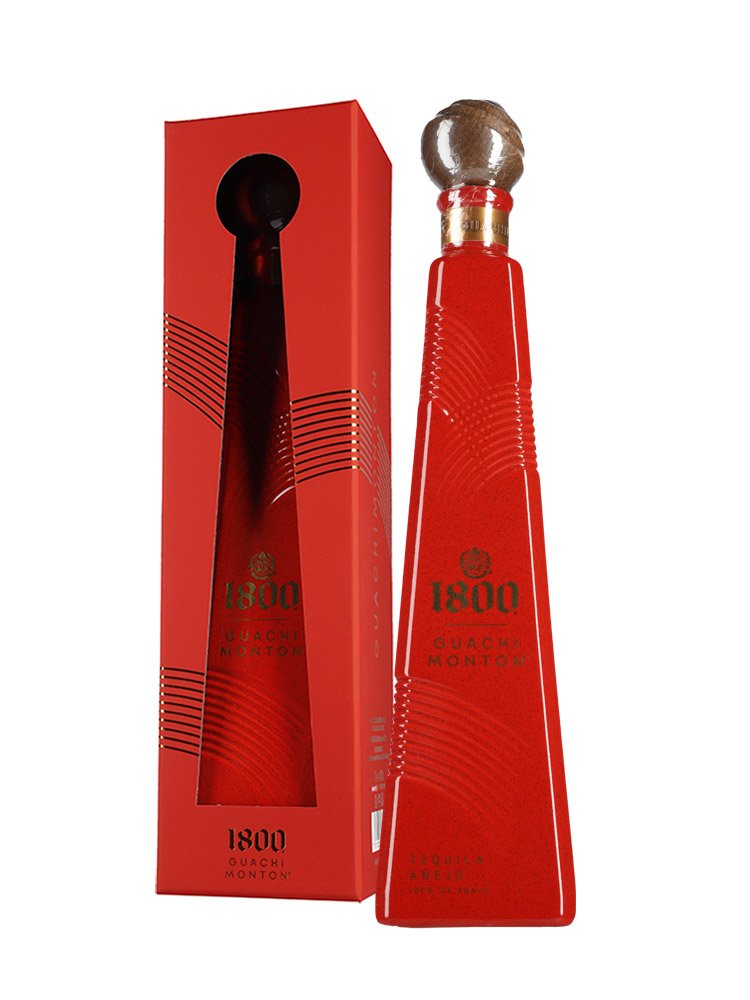 Tequila 1800 Guachimontón Añejo de José Cuervo con su estuche rojo